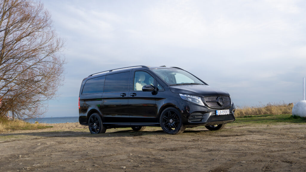 Wynajem Mercedes-Benz V250d Long